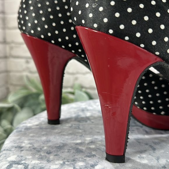 Madden Girl Kiarra Polka Dot Peep Toe Red Patent Retro Heels Women’s 8M❤️VGUC❤️ - Picture 9 of 10